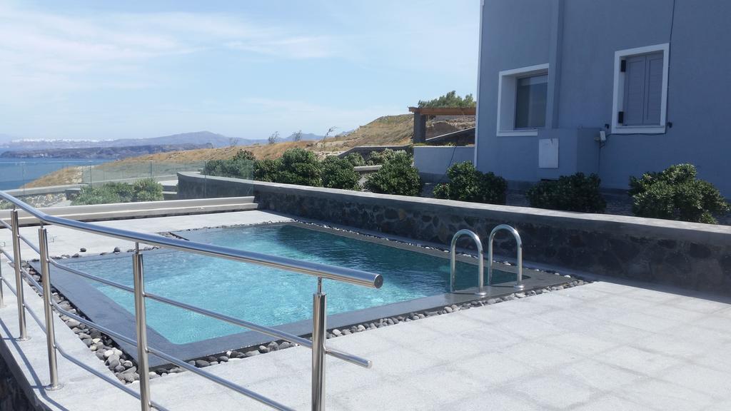 Our Santorini * Akrotírion
